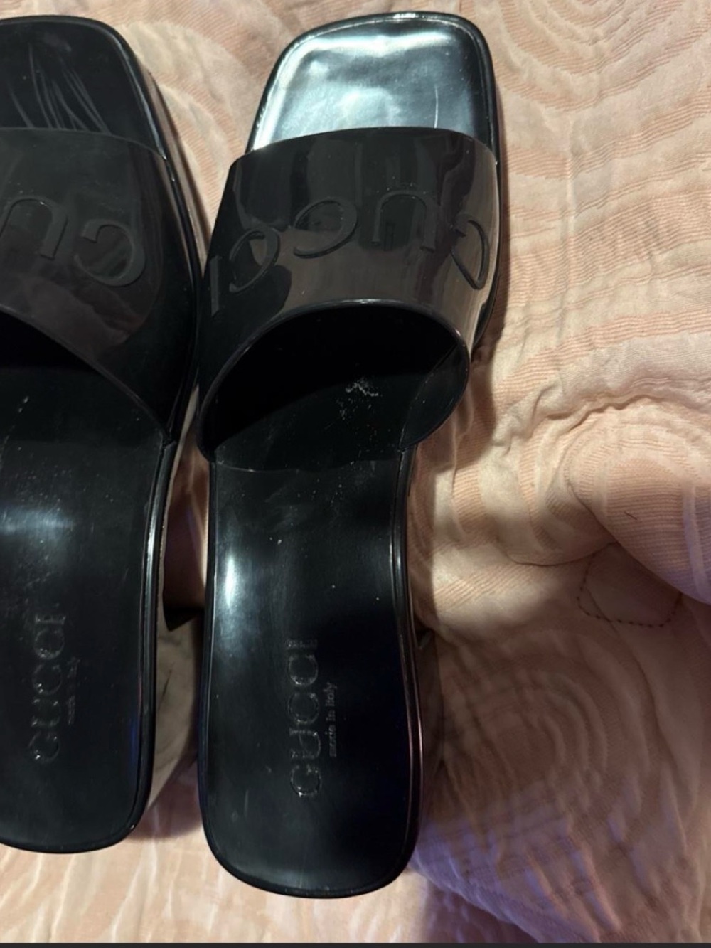 Gucci Black Patent Slide Sandals with Logo Strap